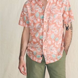 Faherty The Breeze shirt men’s short sleeve button down orange floral large